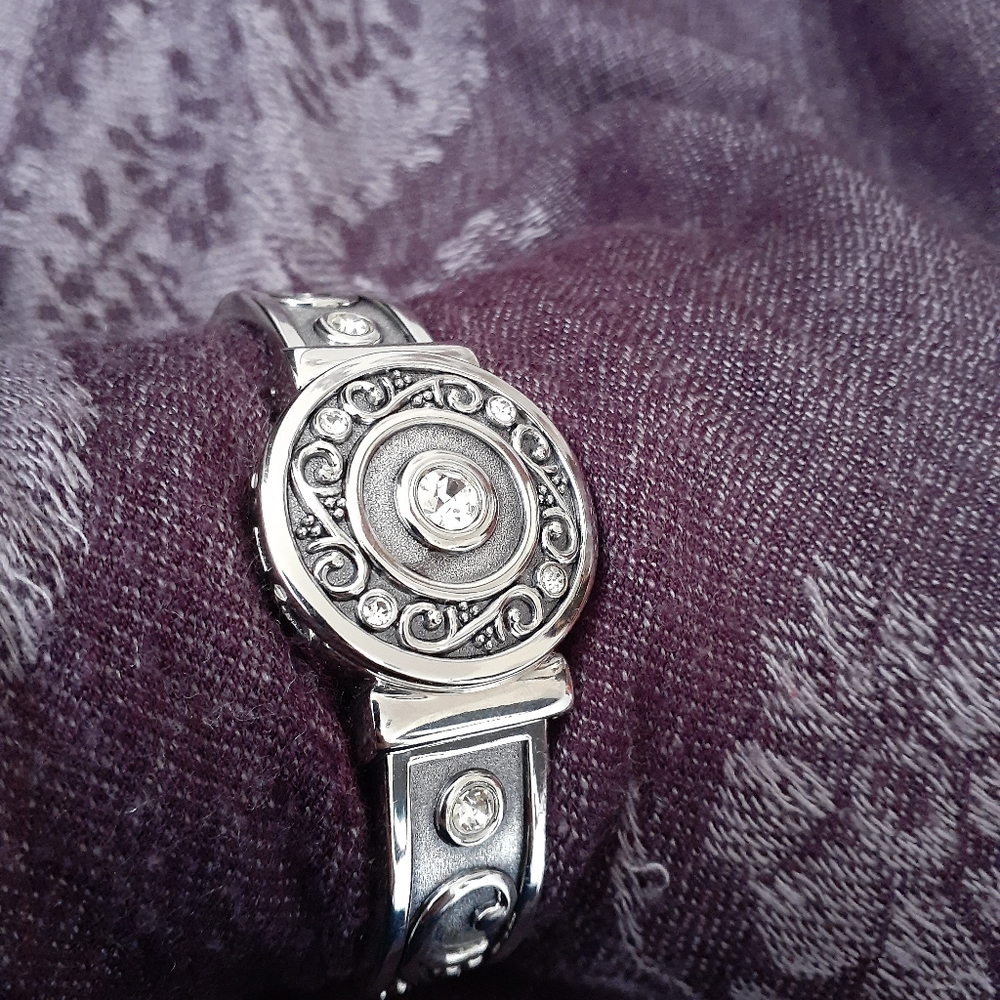 Gorgeous Geneva Elite Womens Watch